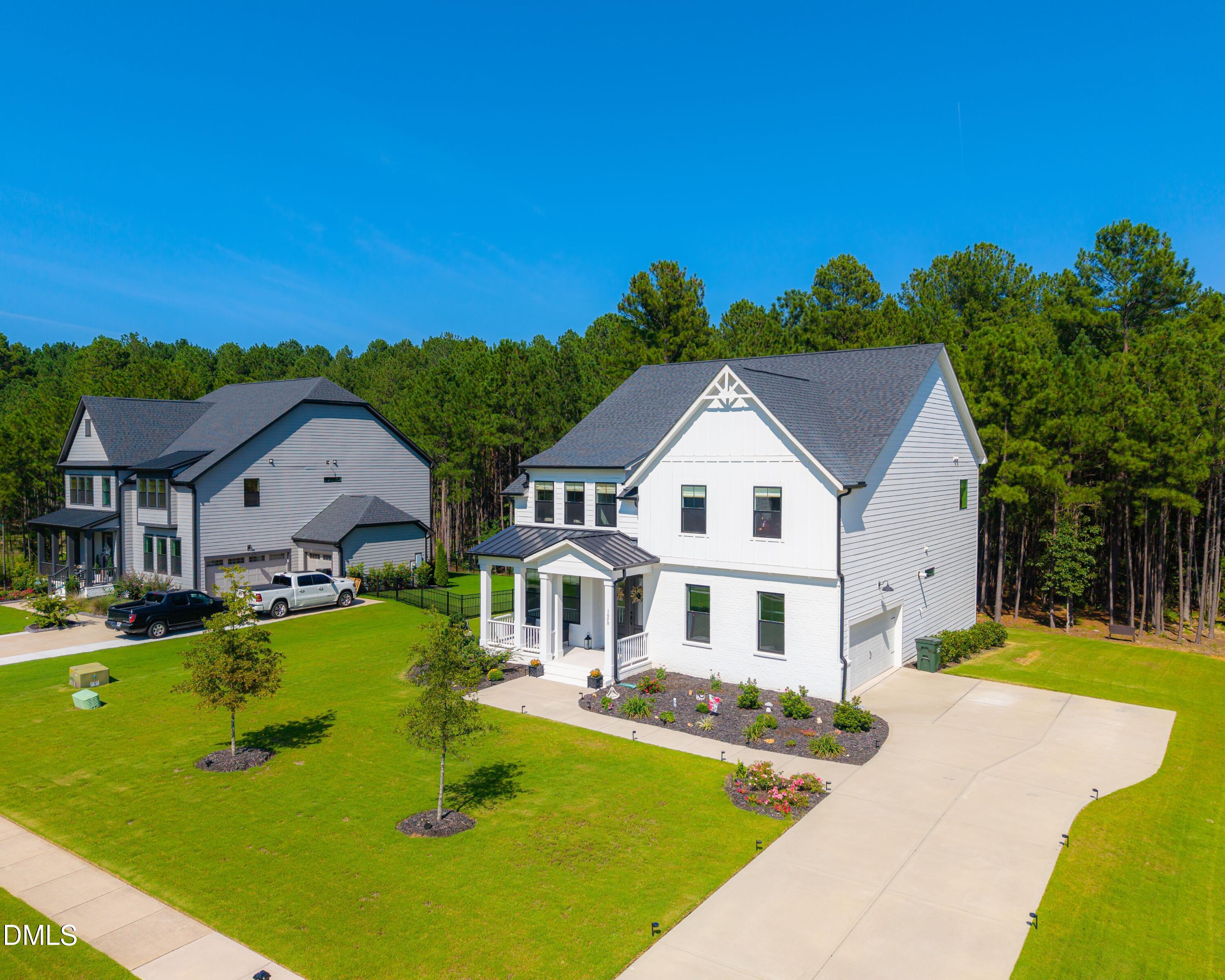 1050 The Parks Drive