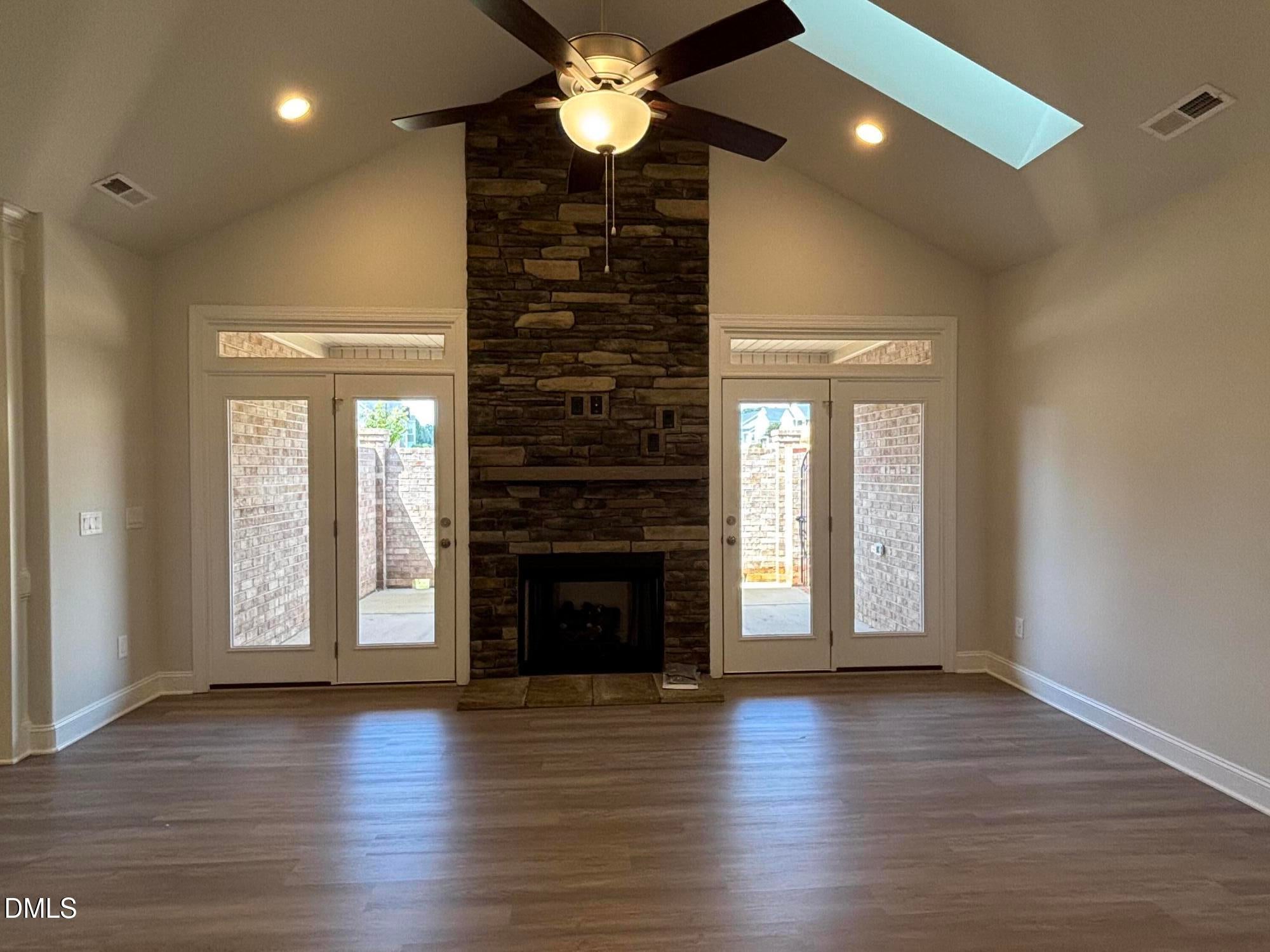 1095 Beechcraft Drive 140