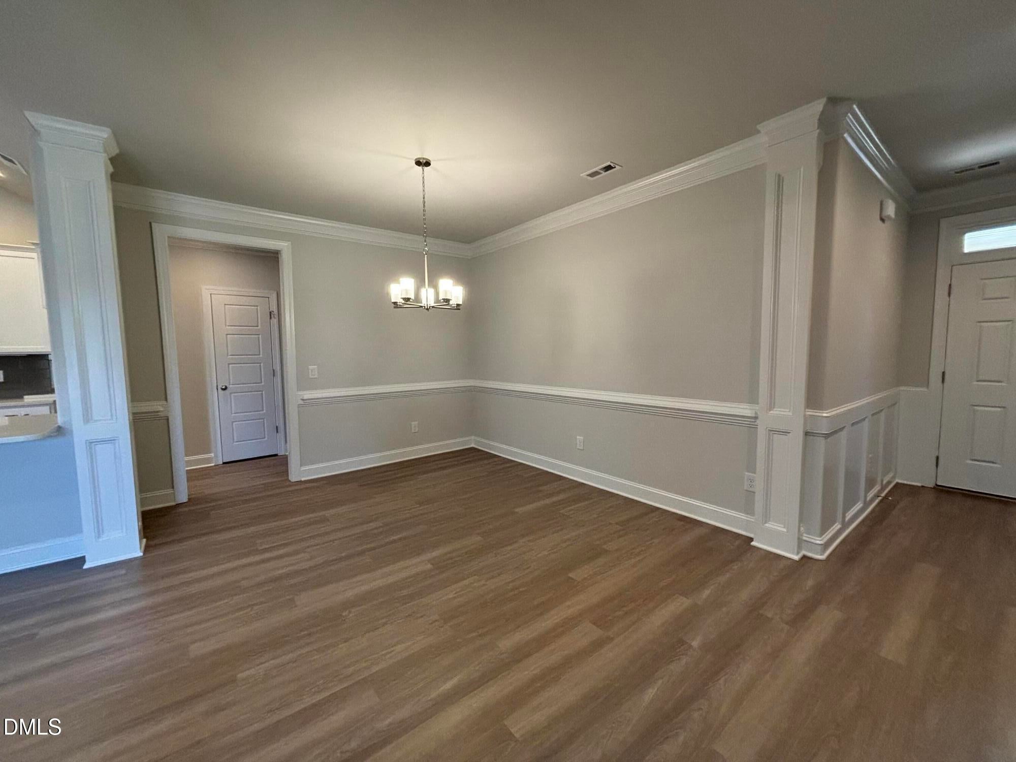 1095 Beechcraft Drive 140