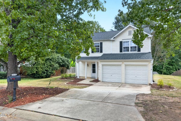 313 STURMINSTER DR, HOLLY SPRINGS, NC 27540 - Image 9c8b8c35ecbf4336db660e50eb3e8115/911739150