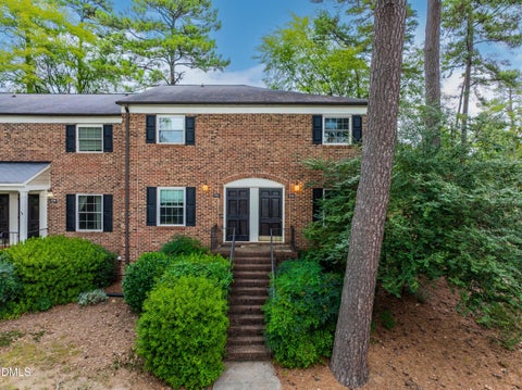Photo of 3732 Jamestown Circle, Raleigh, NC 27609 (MLS # 10194685)