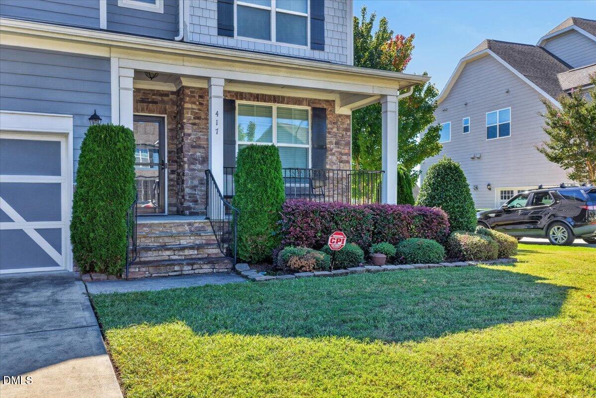 417 Granite Saddle Drive