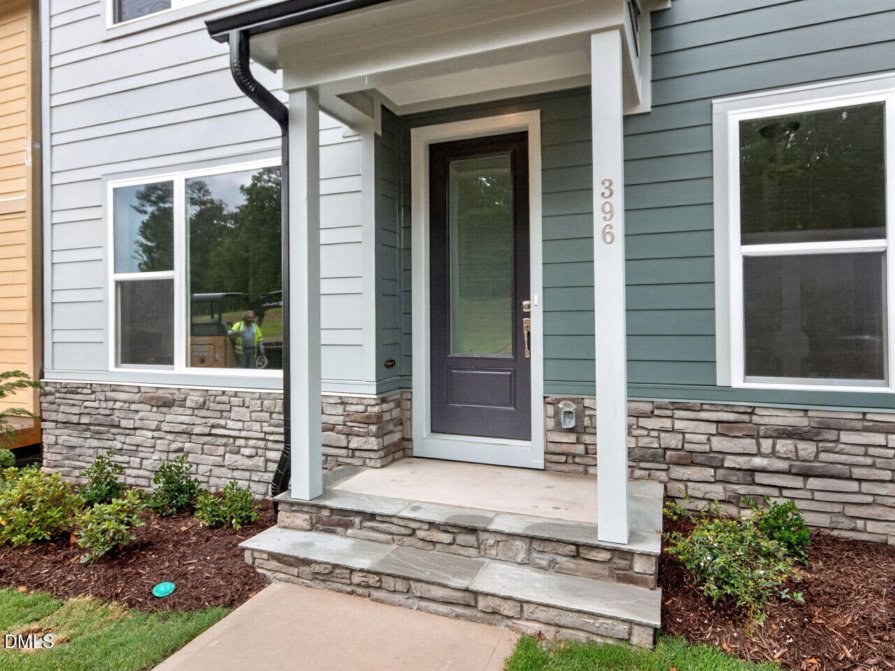 396 North Village Parkway