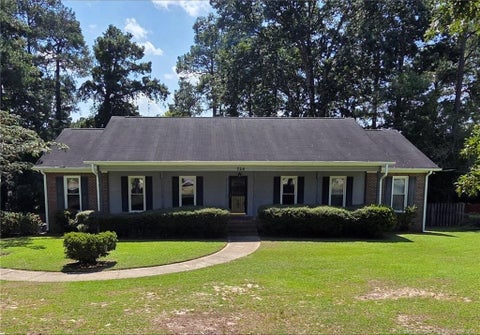 Photo of 724 Galloway Drive, Fayetteville, NC 28303 (MLS # LP767046)