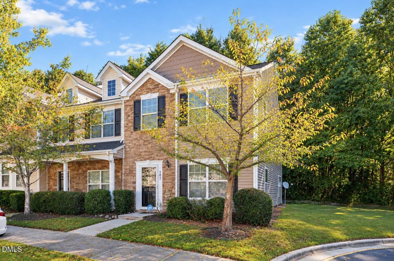 402 Bayou Court