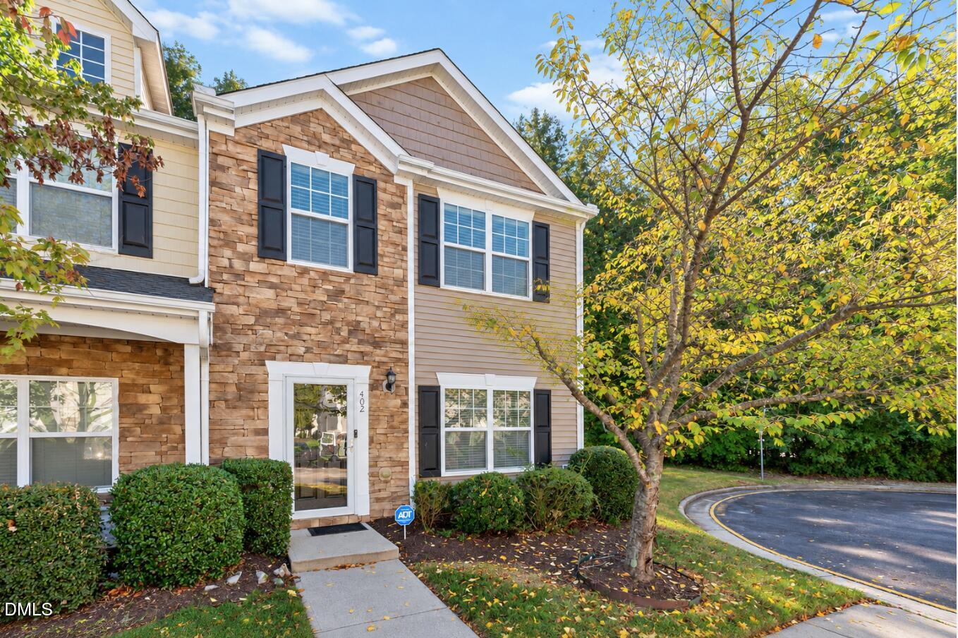 402 Bayou Court