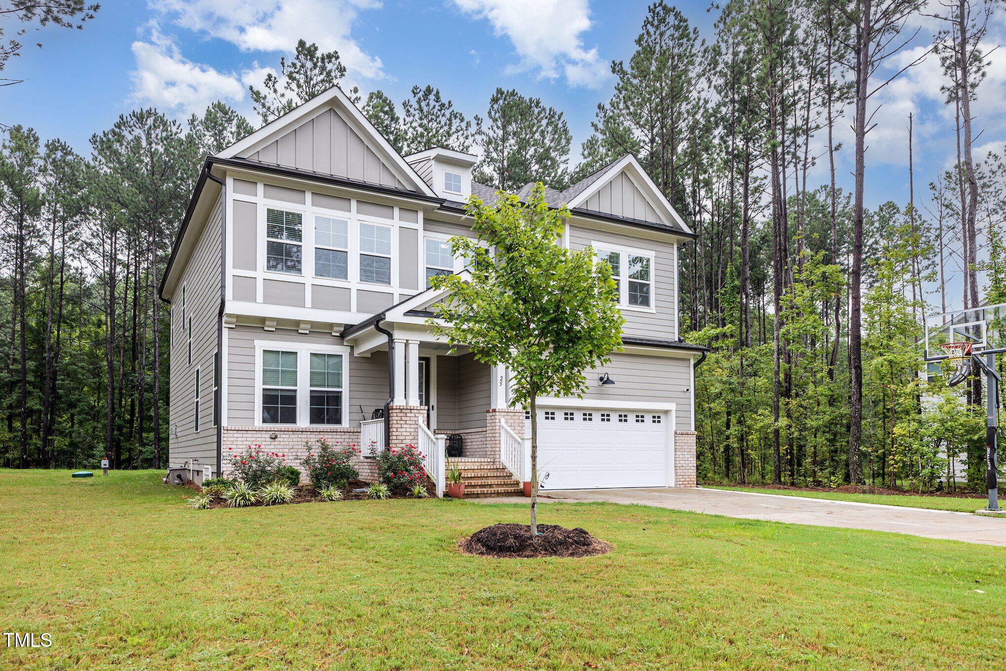 25 Cackling Way