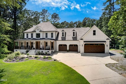4104 Ridgebrook Bluffs Drive Raleigh NC 27603