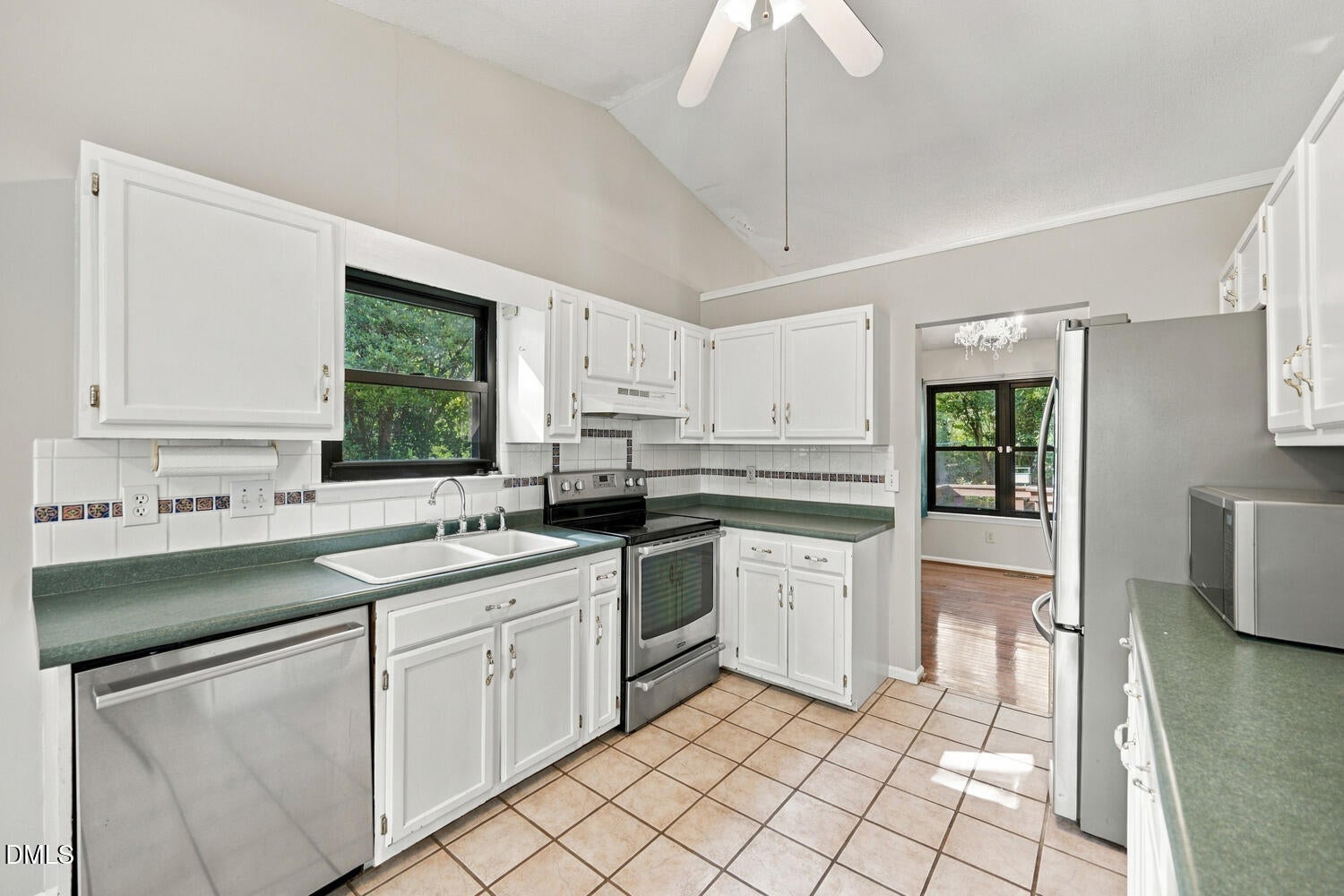 5609 Groomsbridge Court