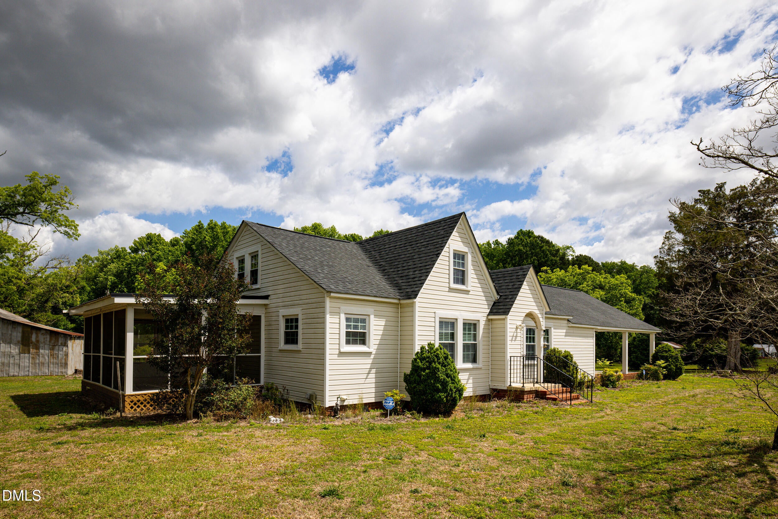 10581 Highway 42