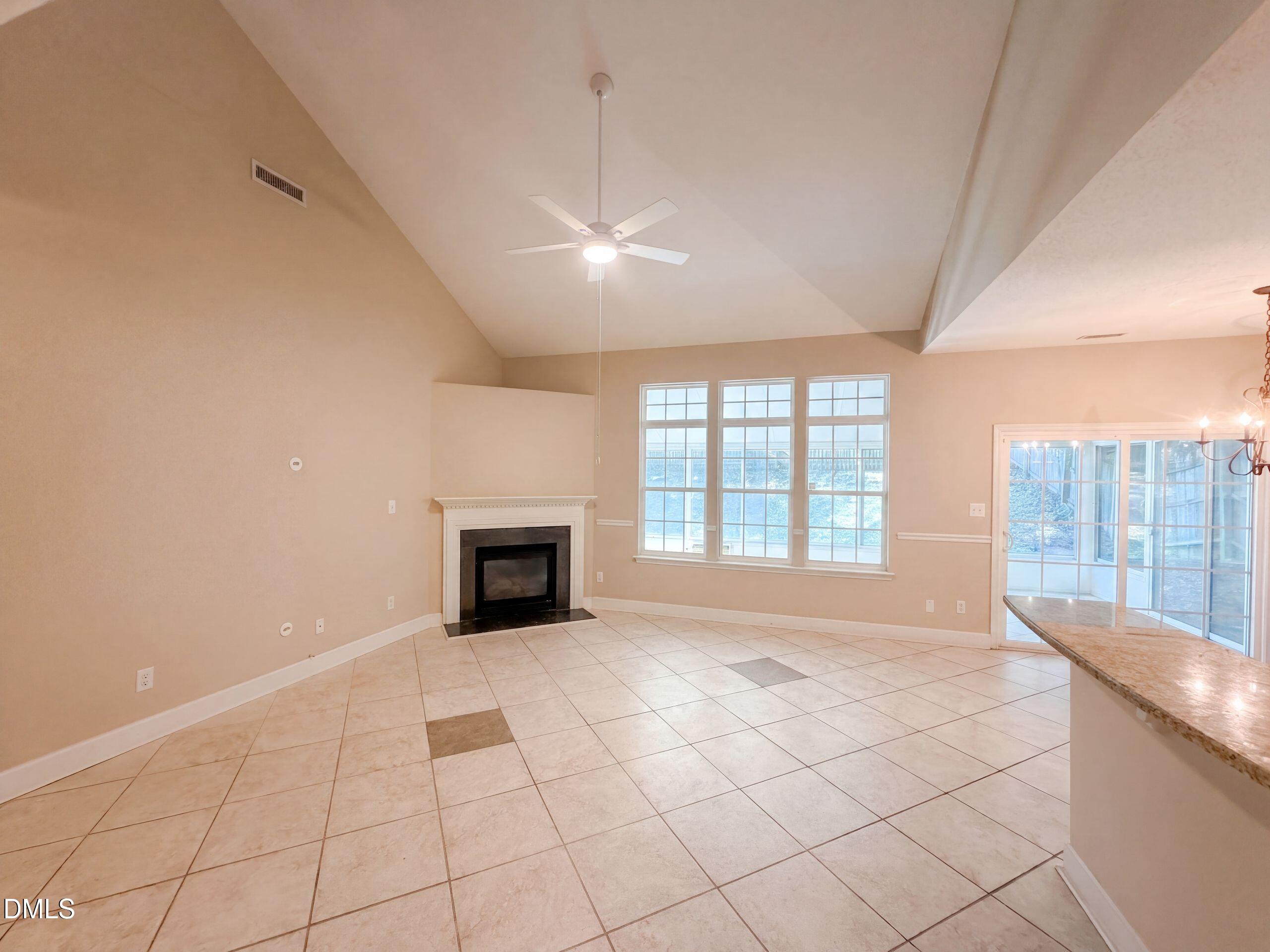 5328 Seaspray Lane