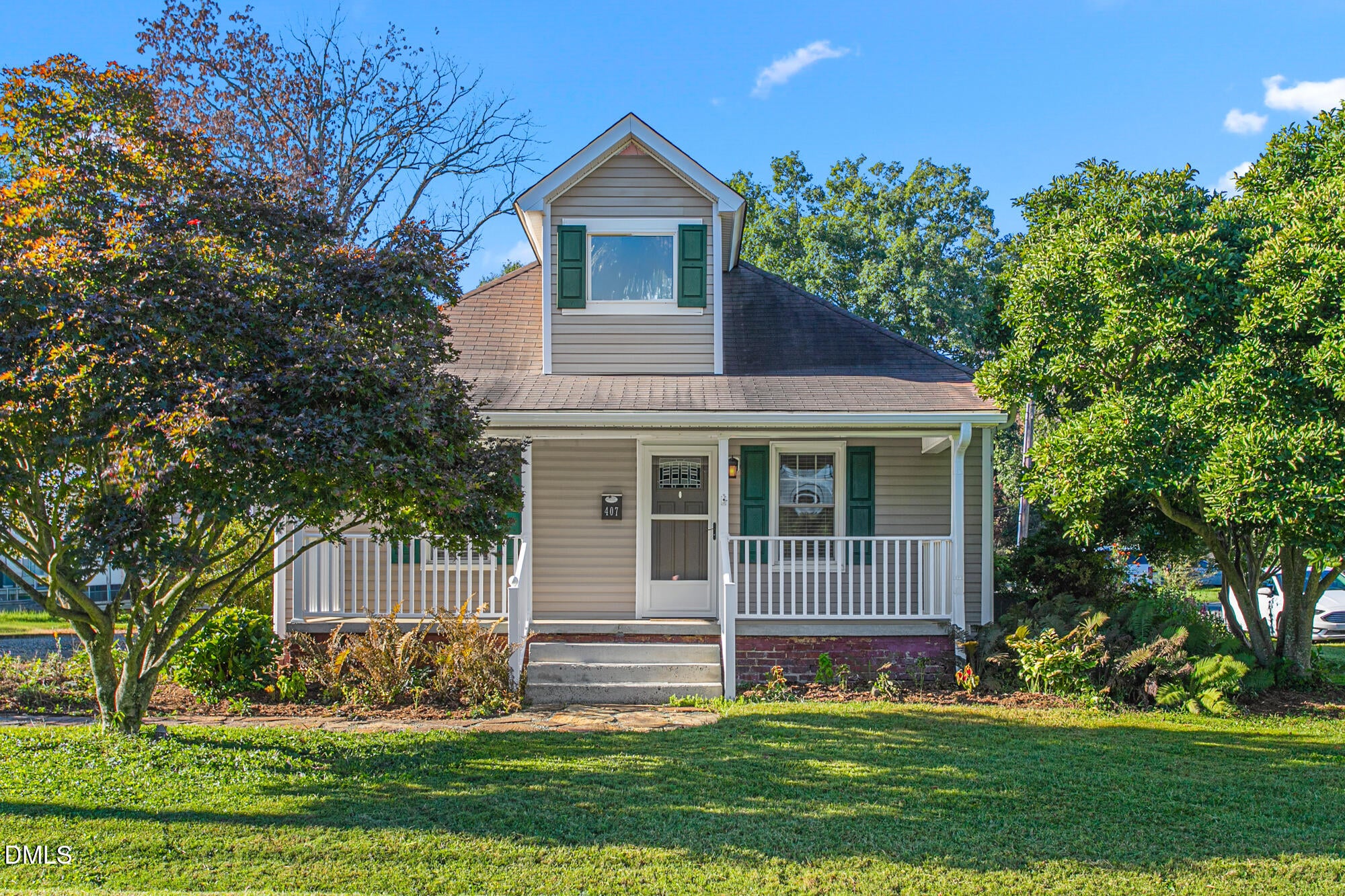 407 W Crawford Street