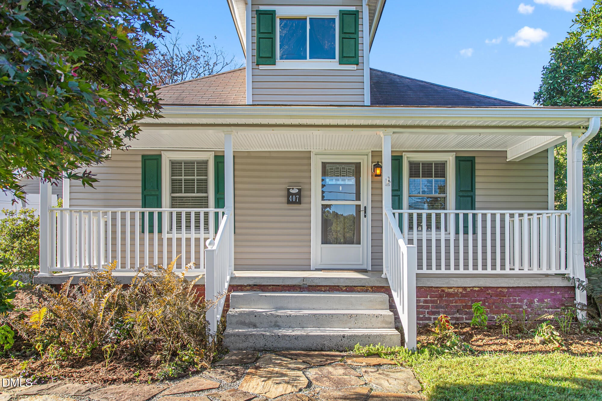 407 W Crawford Street