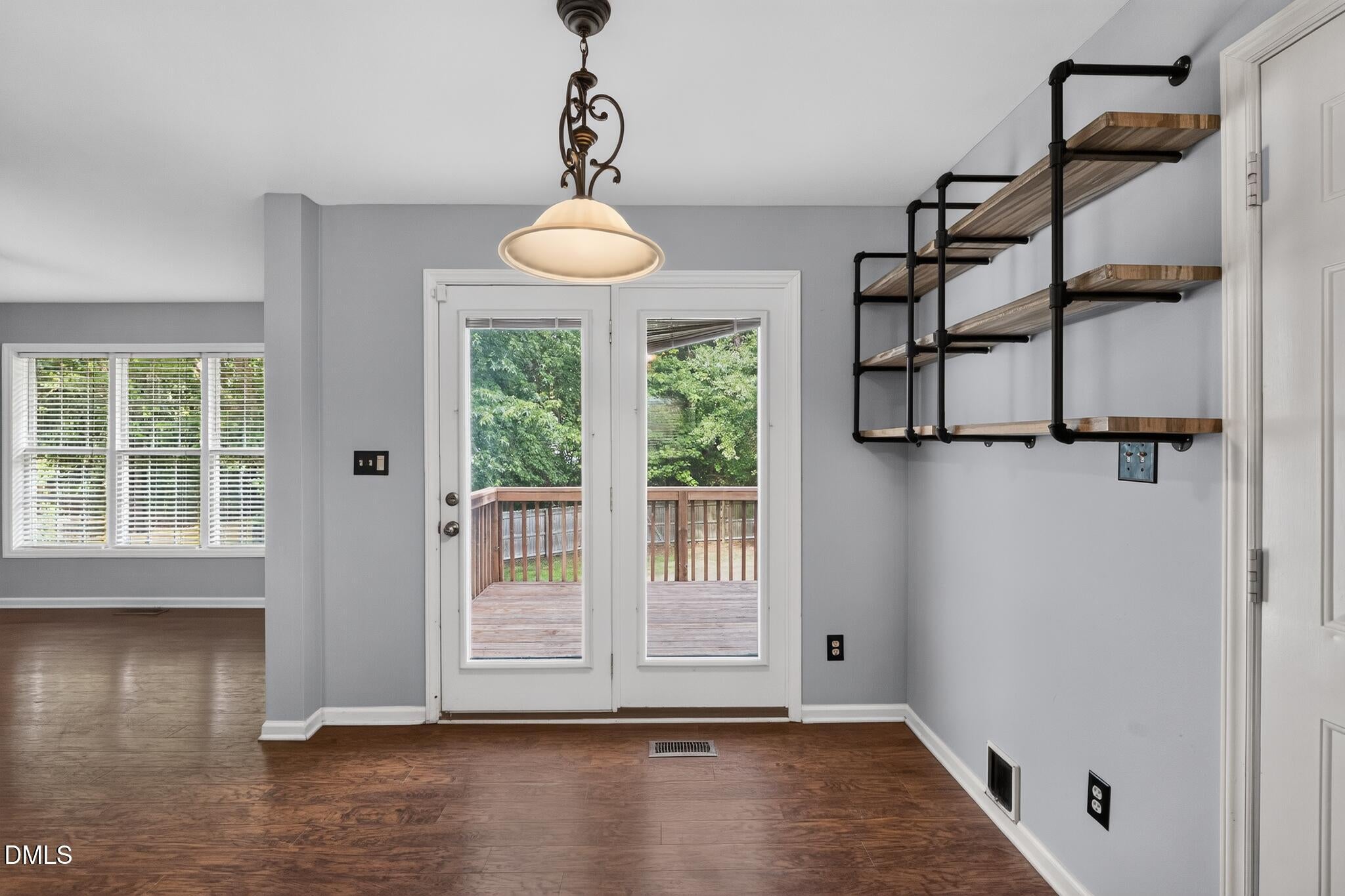 1404 Poplar Ridge Road