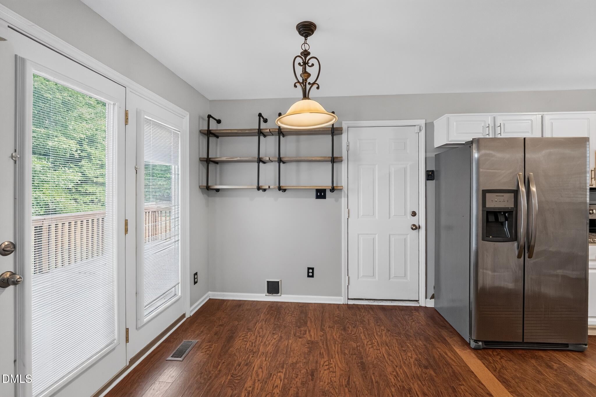 1404 Poplar Ridge Road