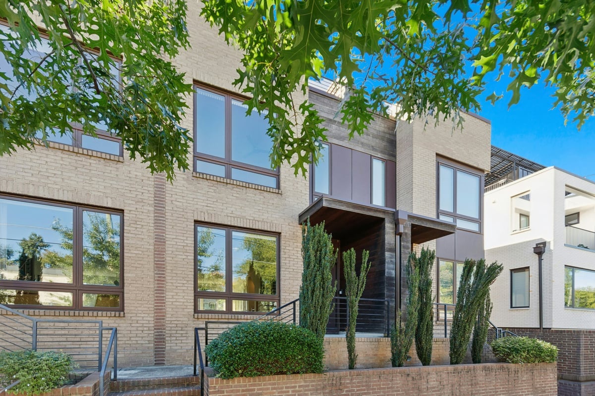 509 W Lenoir Street