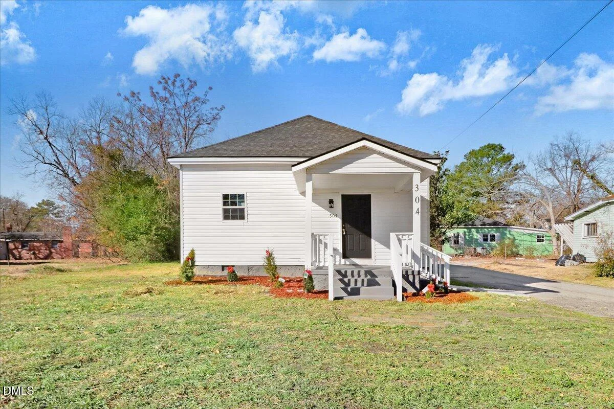 304 Woodland Avenue