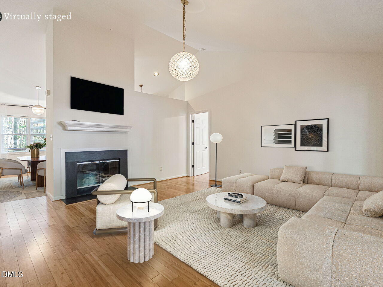 108 Carrousel Lane
