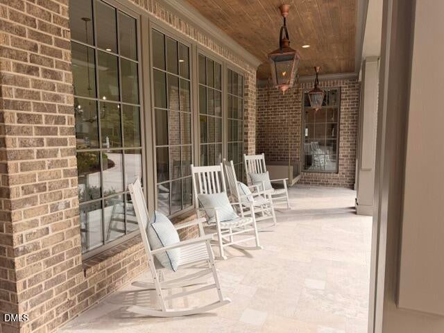 7117 North Ridge Drive