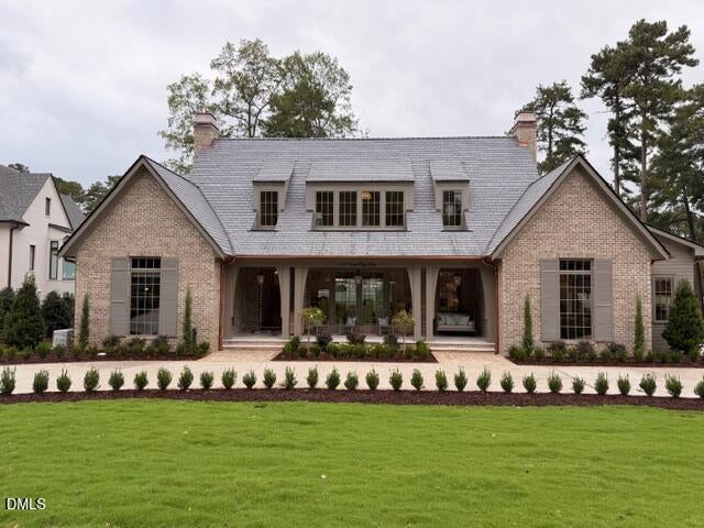 7117 North Ridge Drive