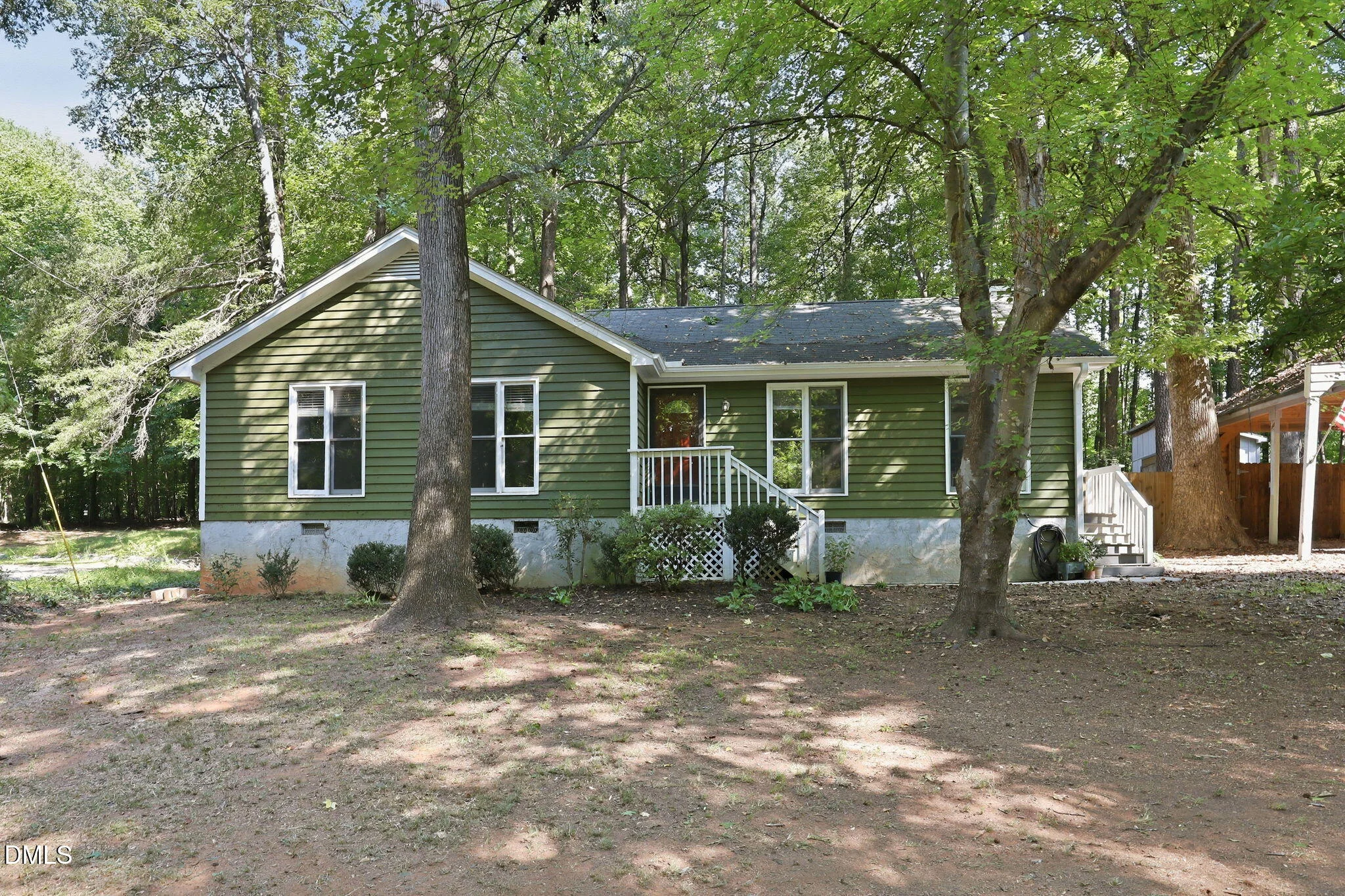 1016 Holden Road
