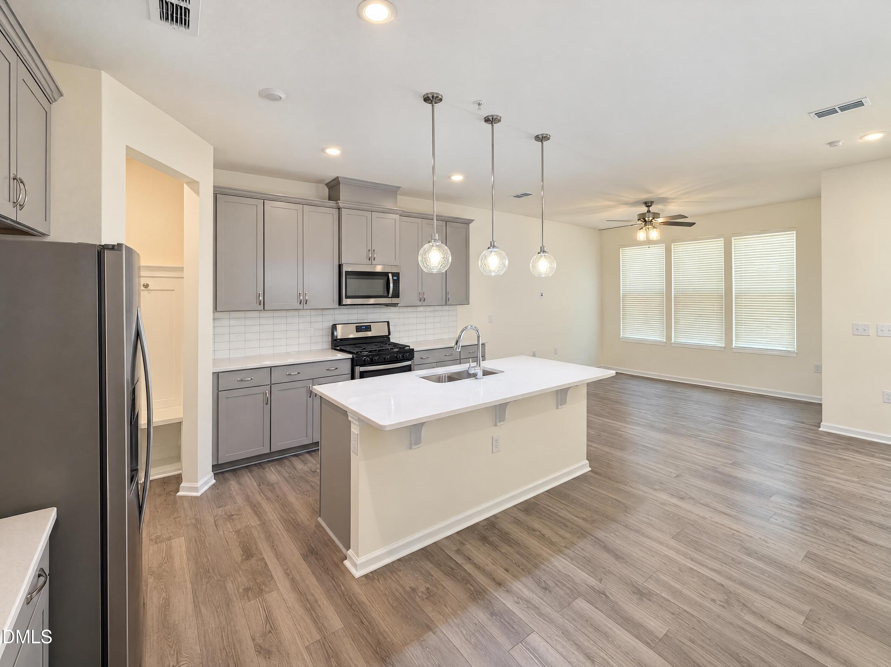 1142 Grenshaw Drive