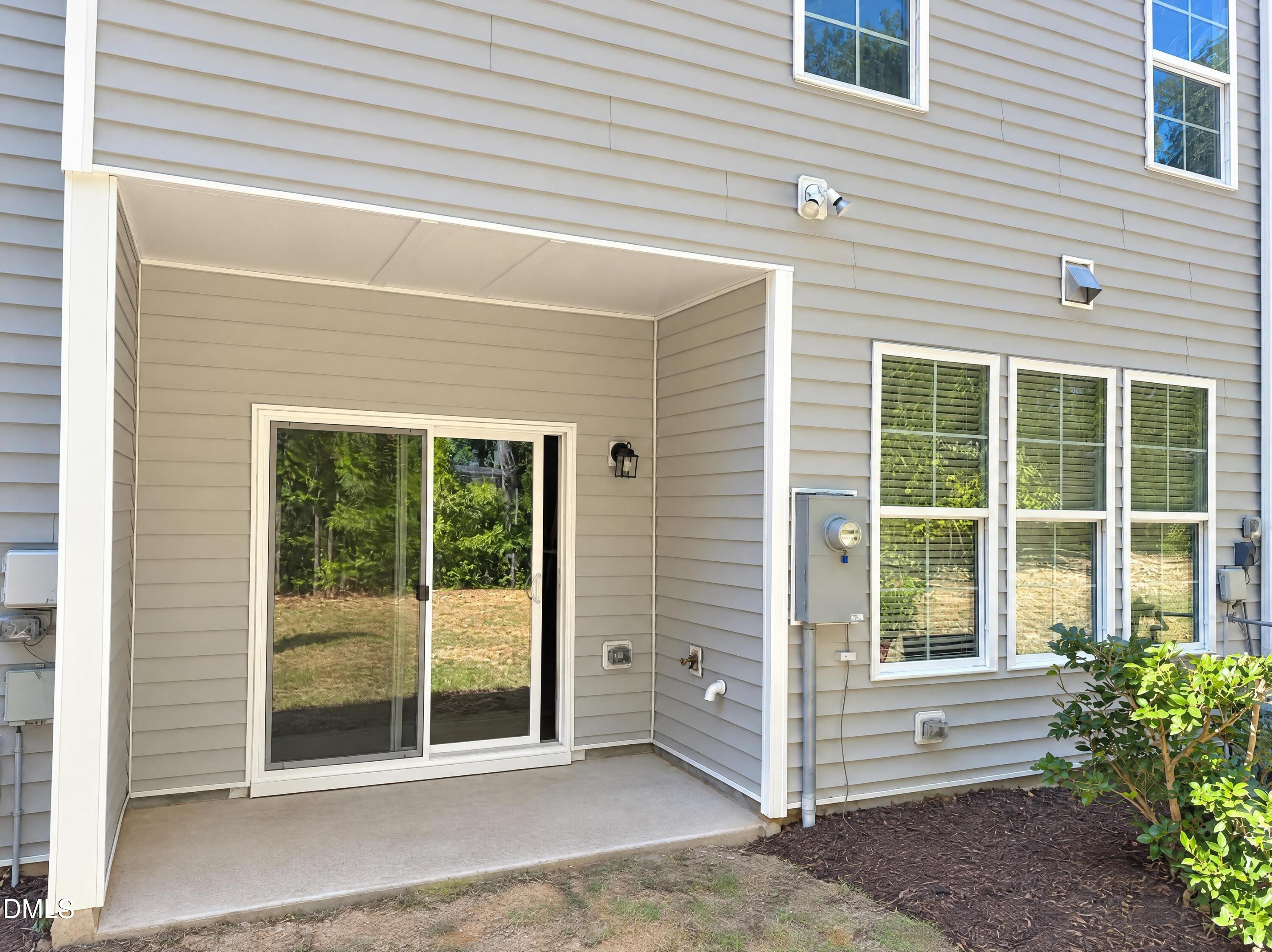 1142 Grenshaw Drive