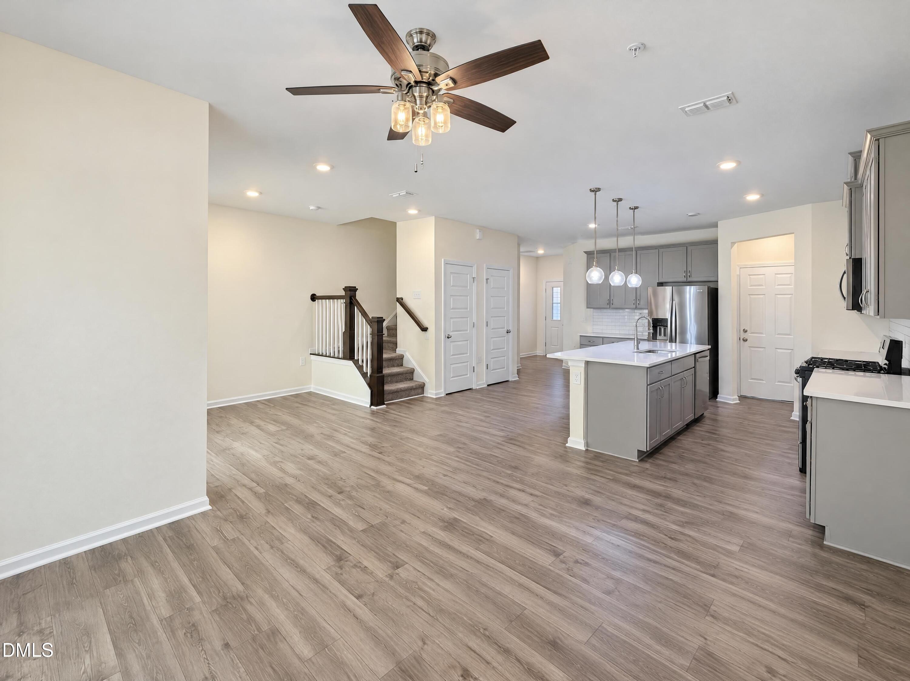 1142 Grenshaw Drive