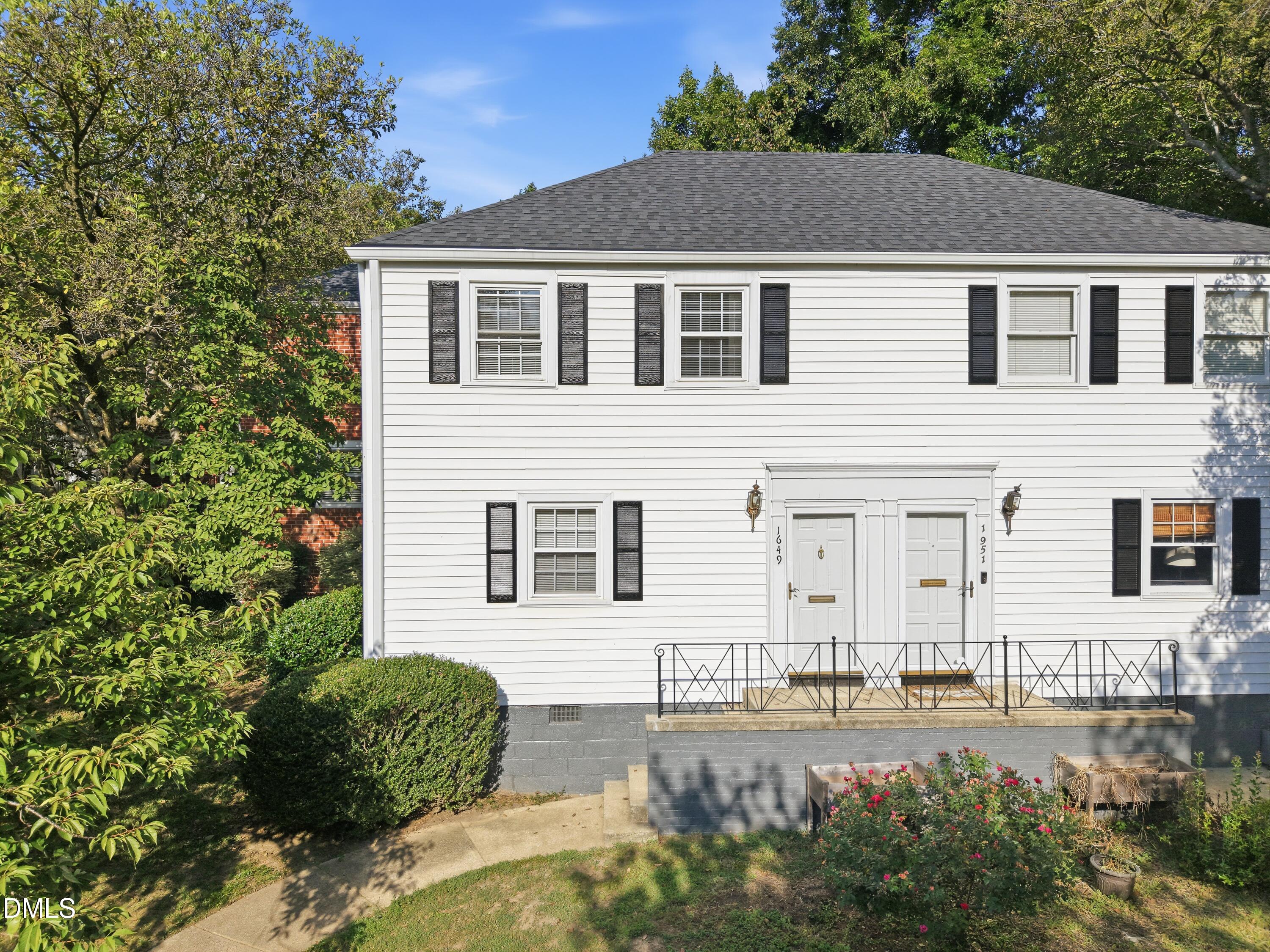 1649 Sutton Drive