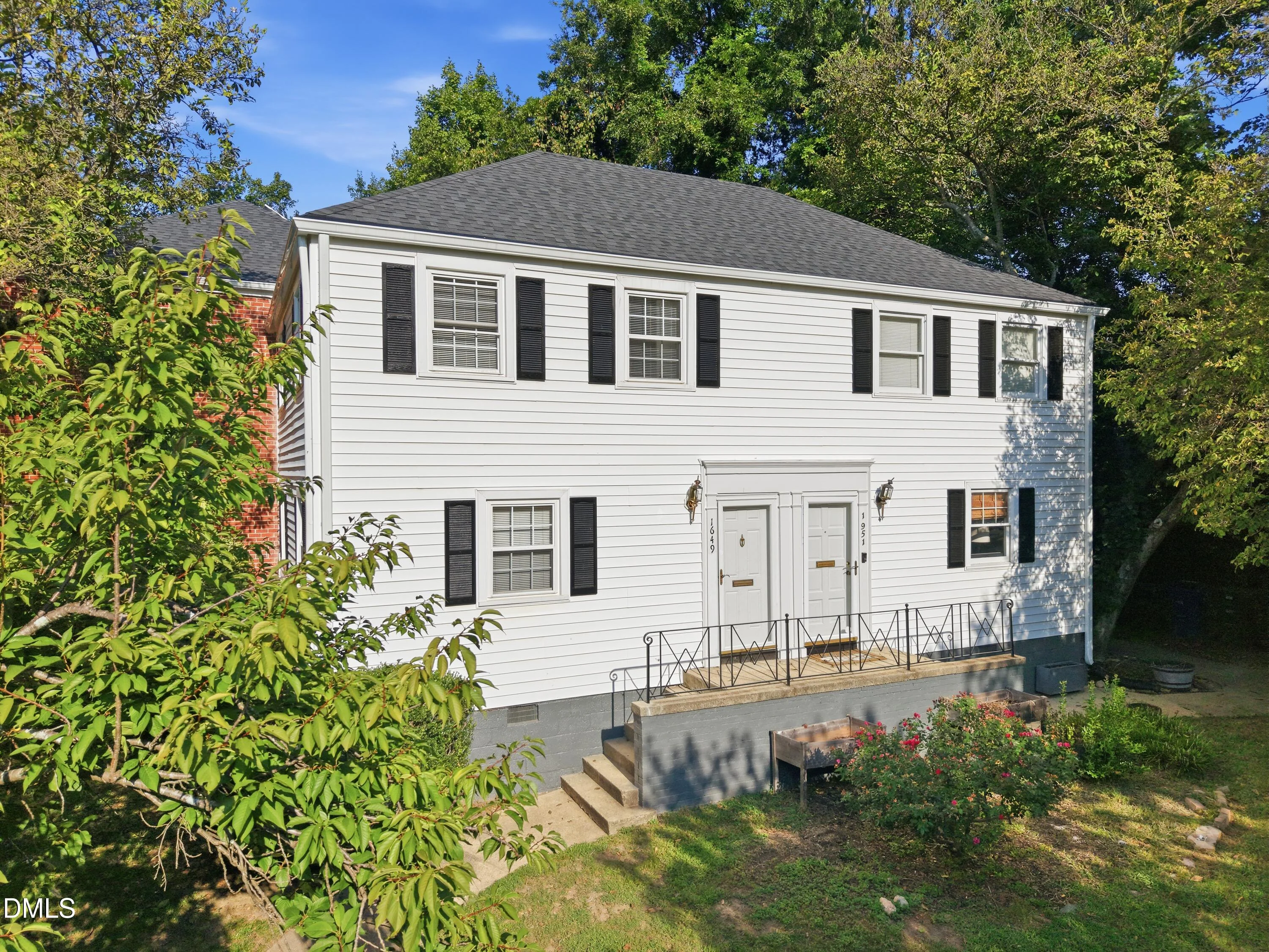 1649 Sutton Drive