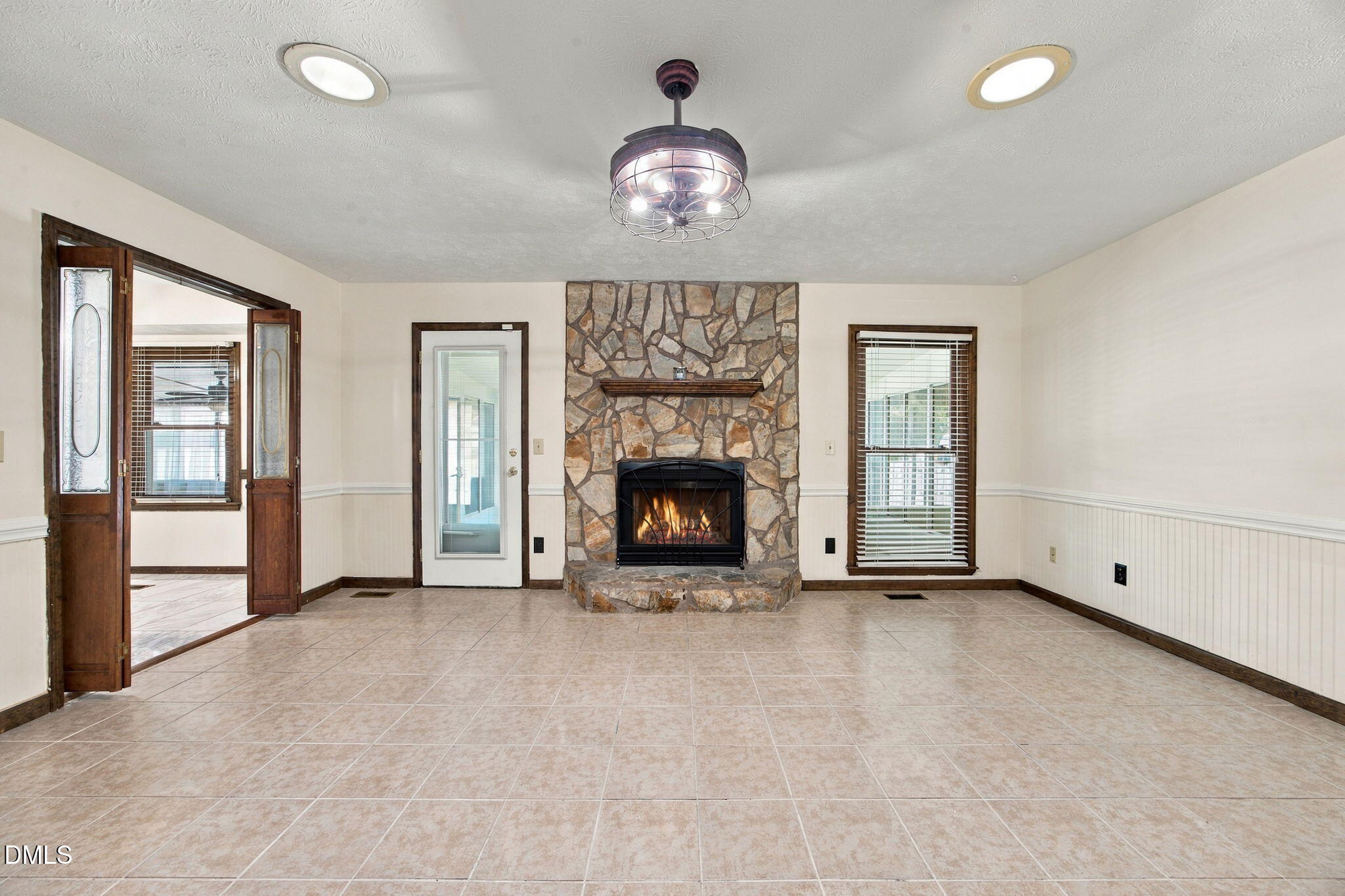 7300 Avila Drive