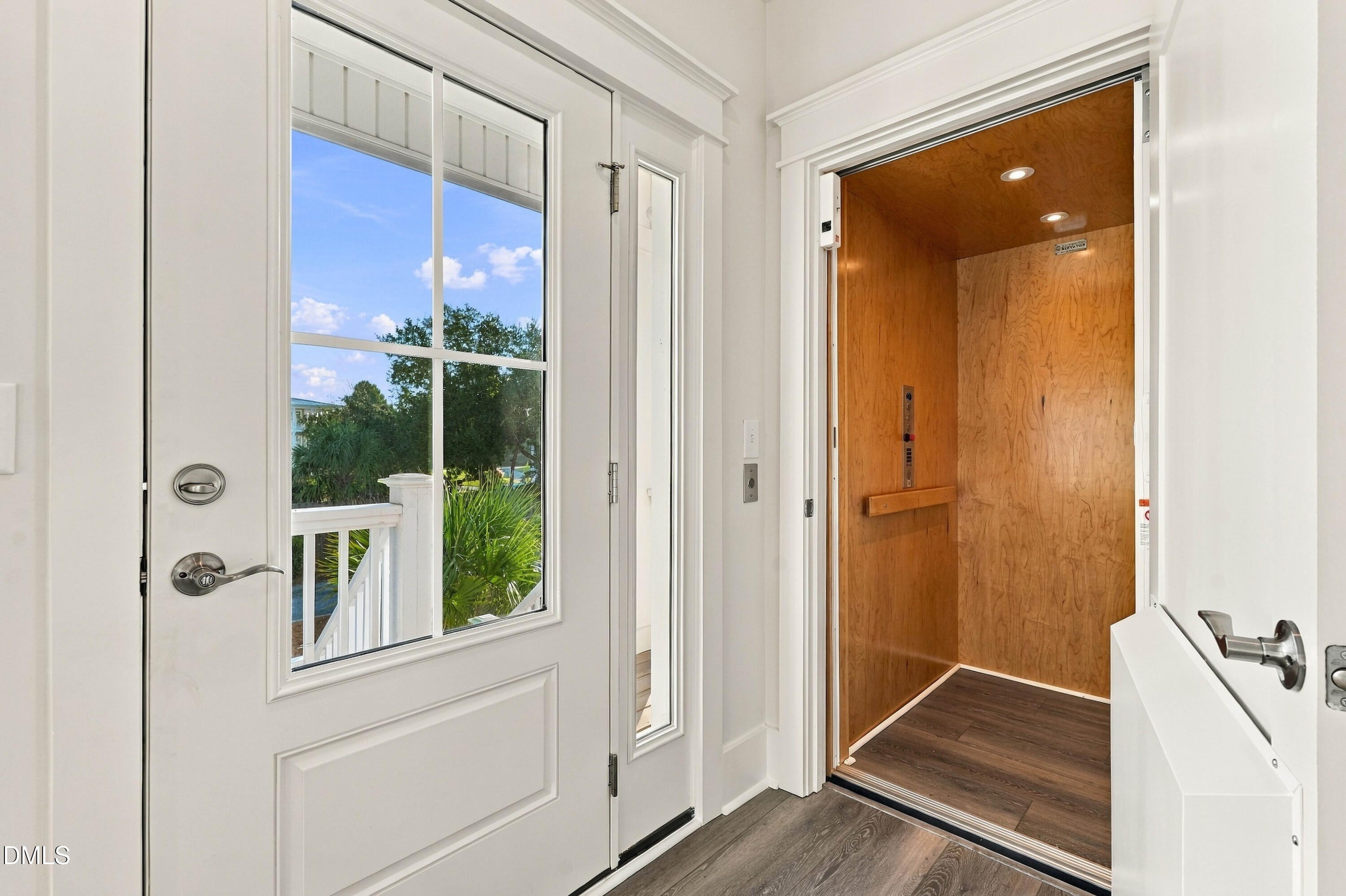 52 Pier View Court