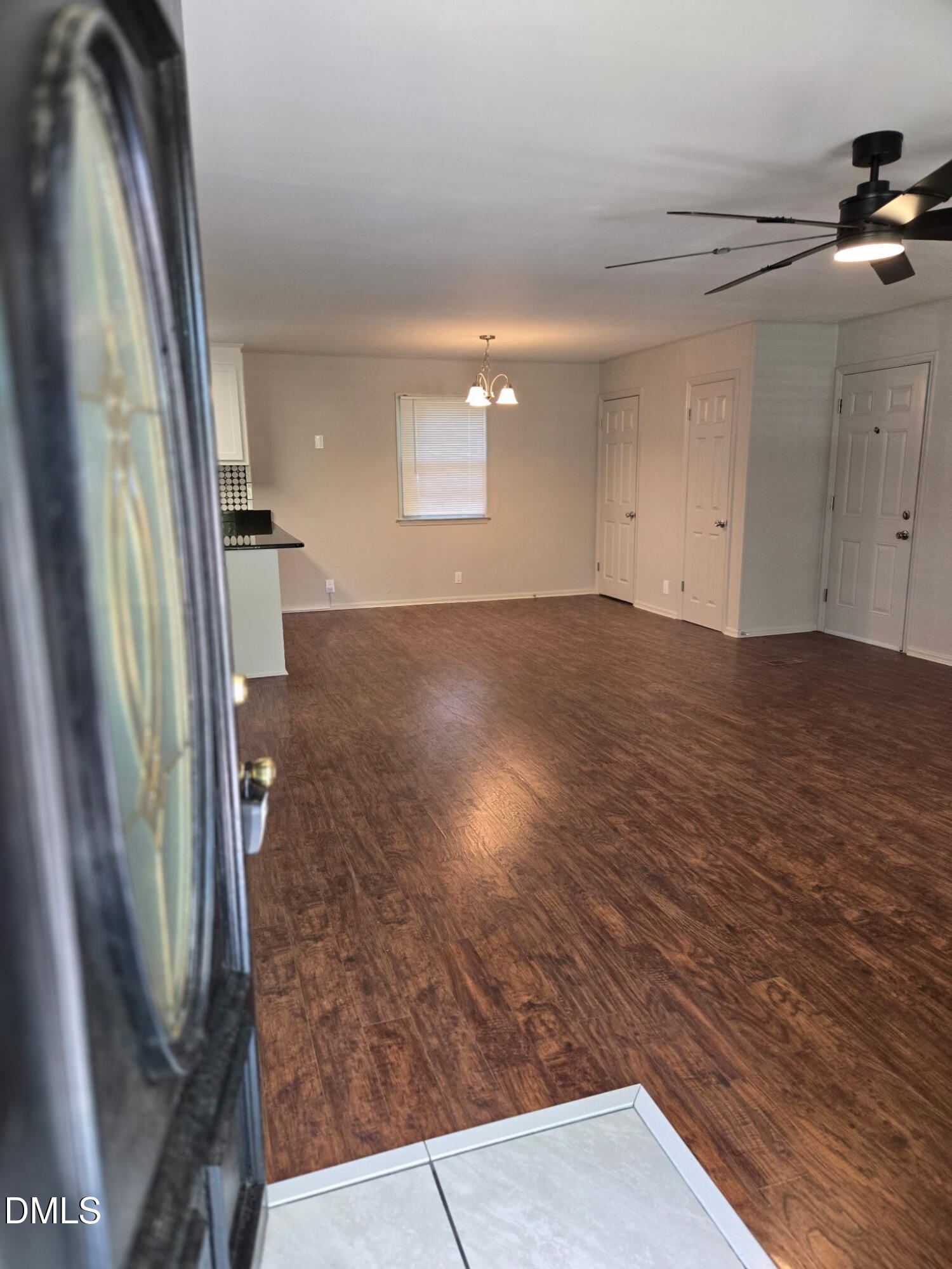 25 E North Street