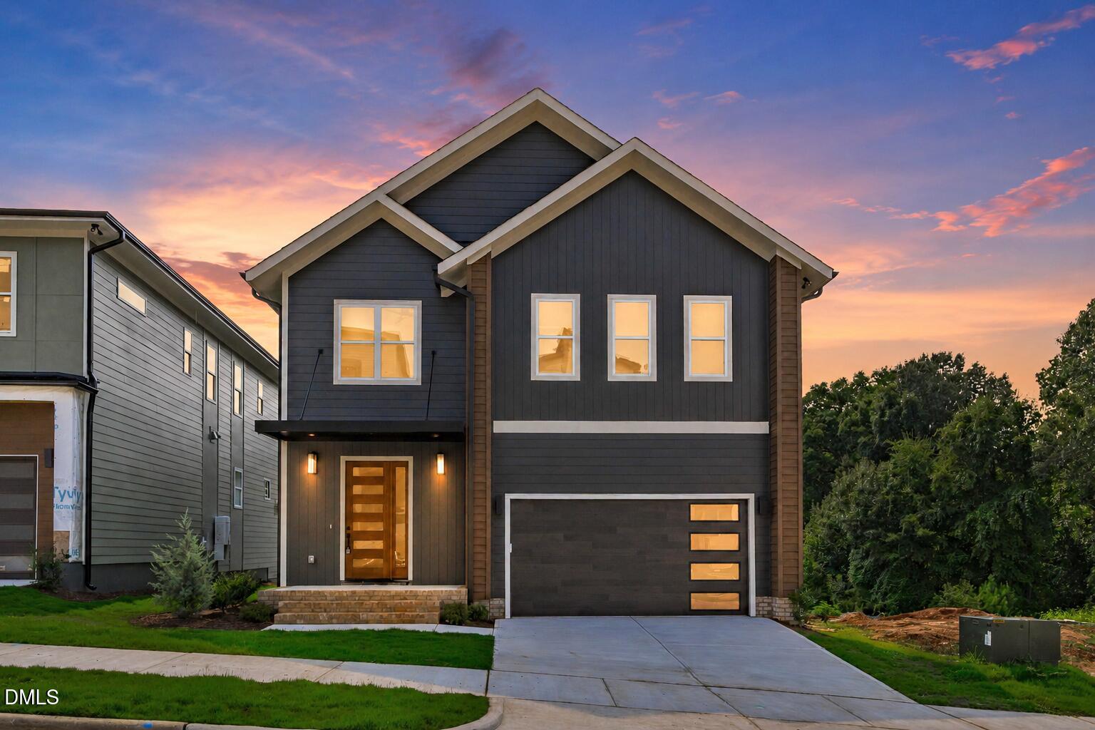 1005 Addison Place
