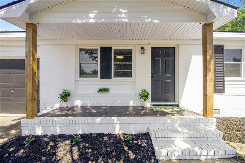 1609 Grandview Drive