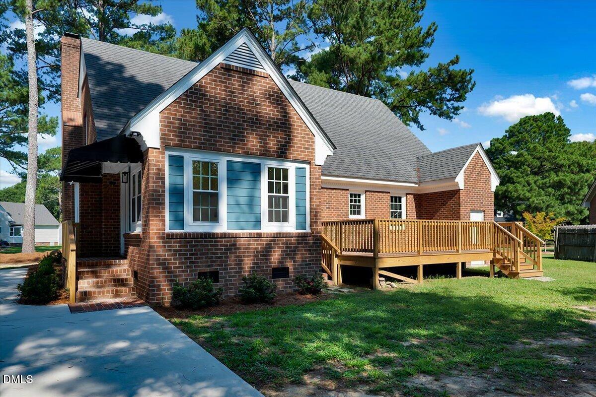 2400 Surry Road NW