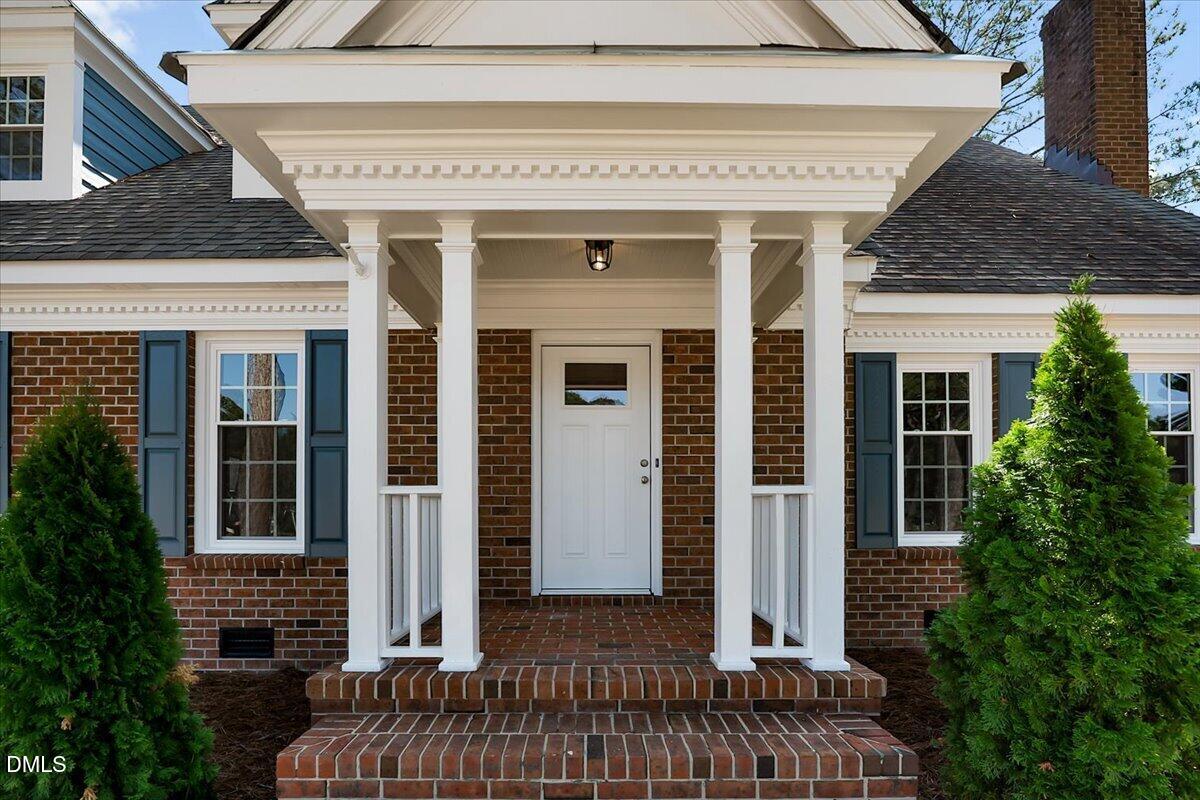 2400 Surry Road NW