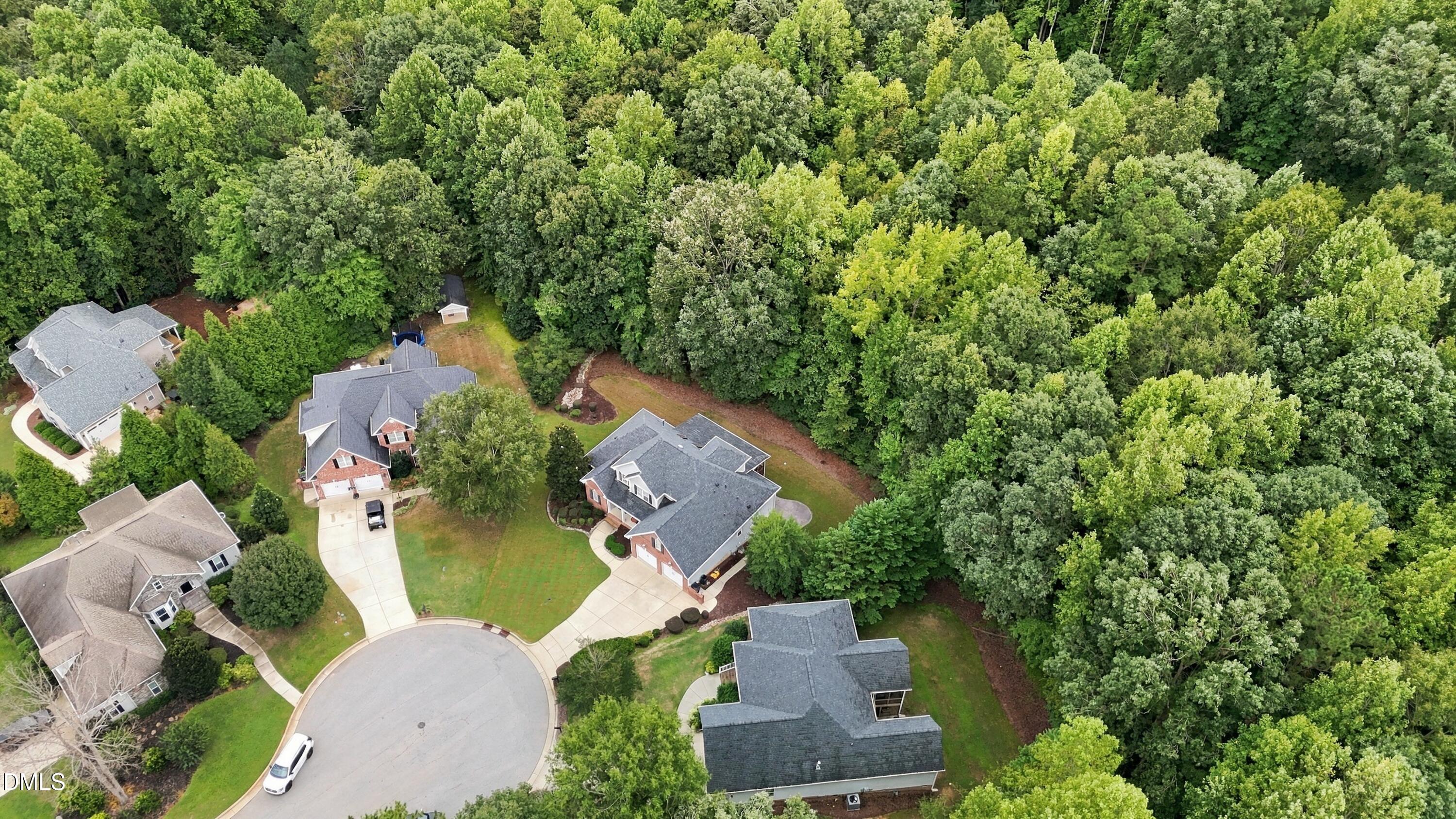 35 Broomhill Court