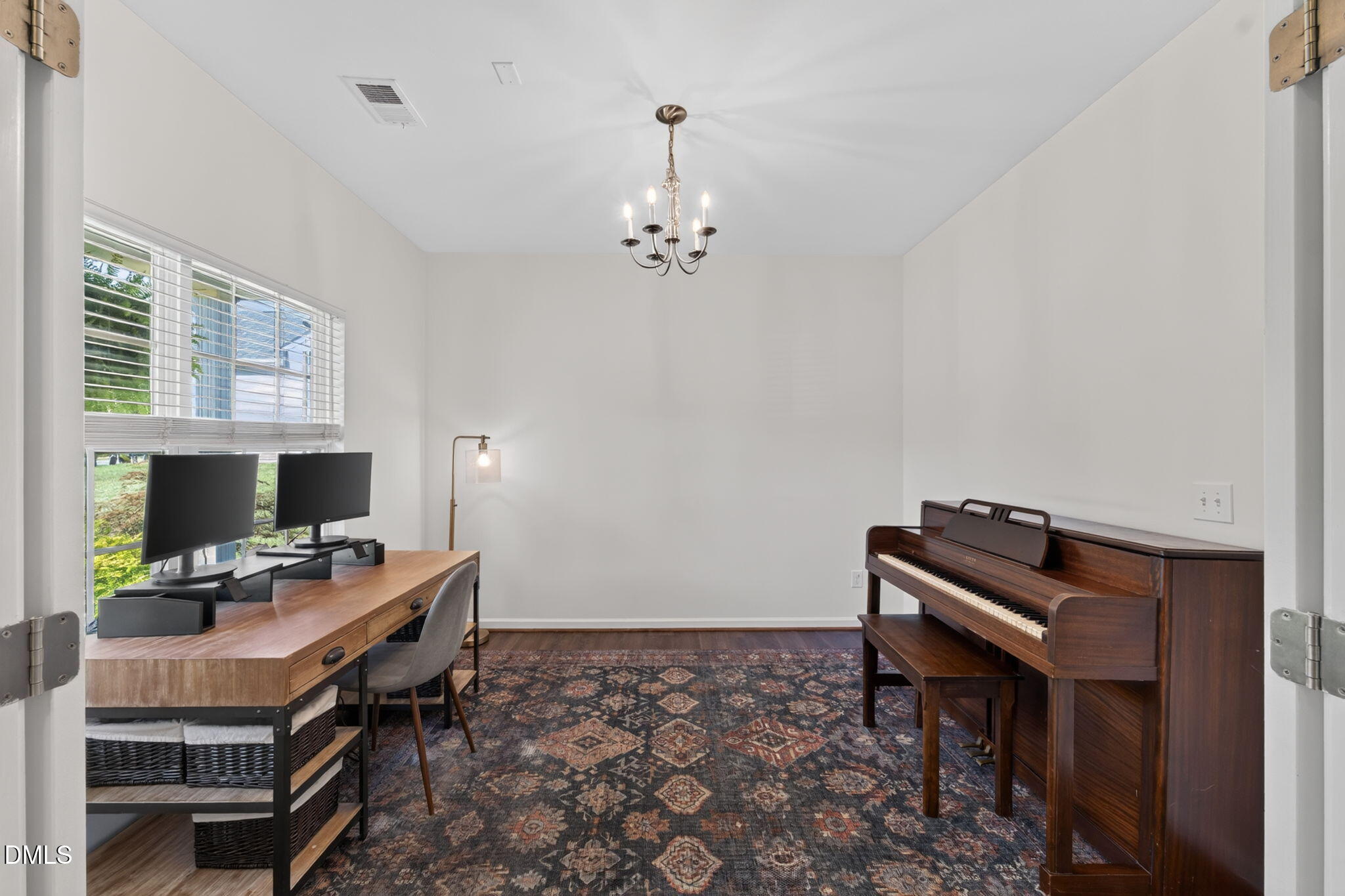 2718 Creek Bend Court
