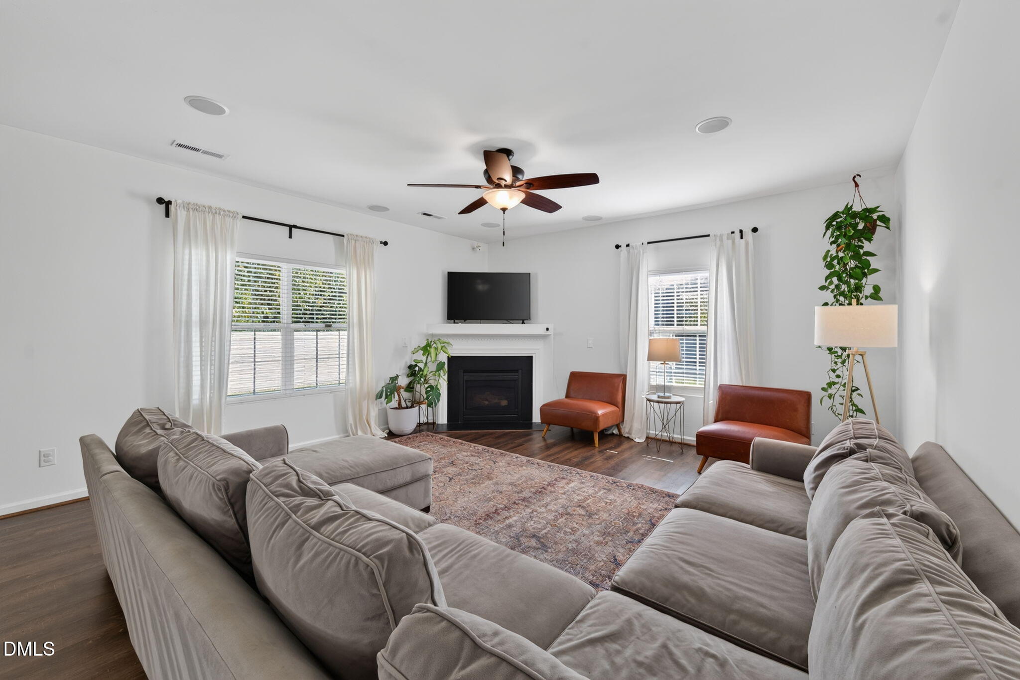 2718 Creek Bend Court