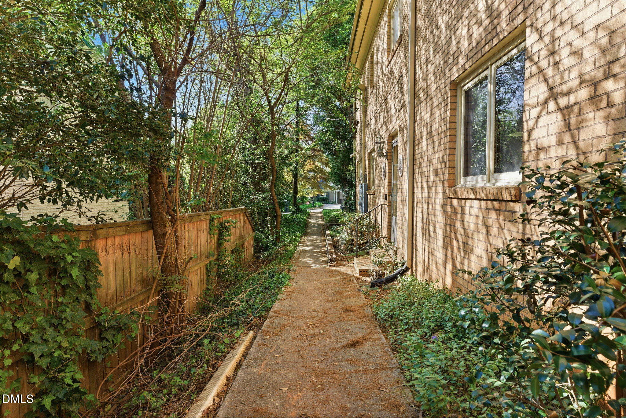 2420 Tyson Street