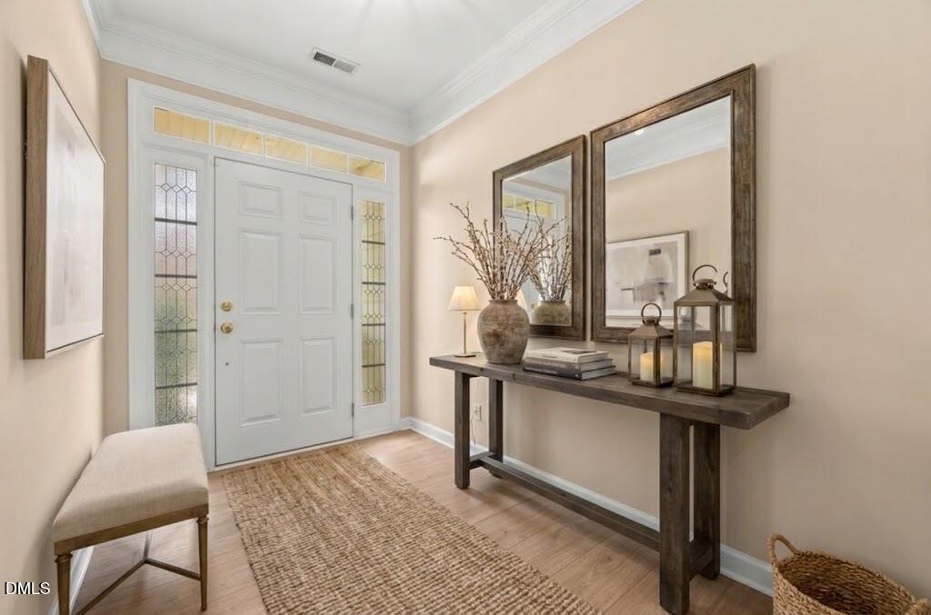 825 Swan Neck Lane