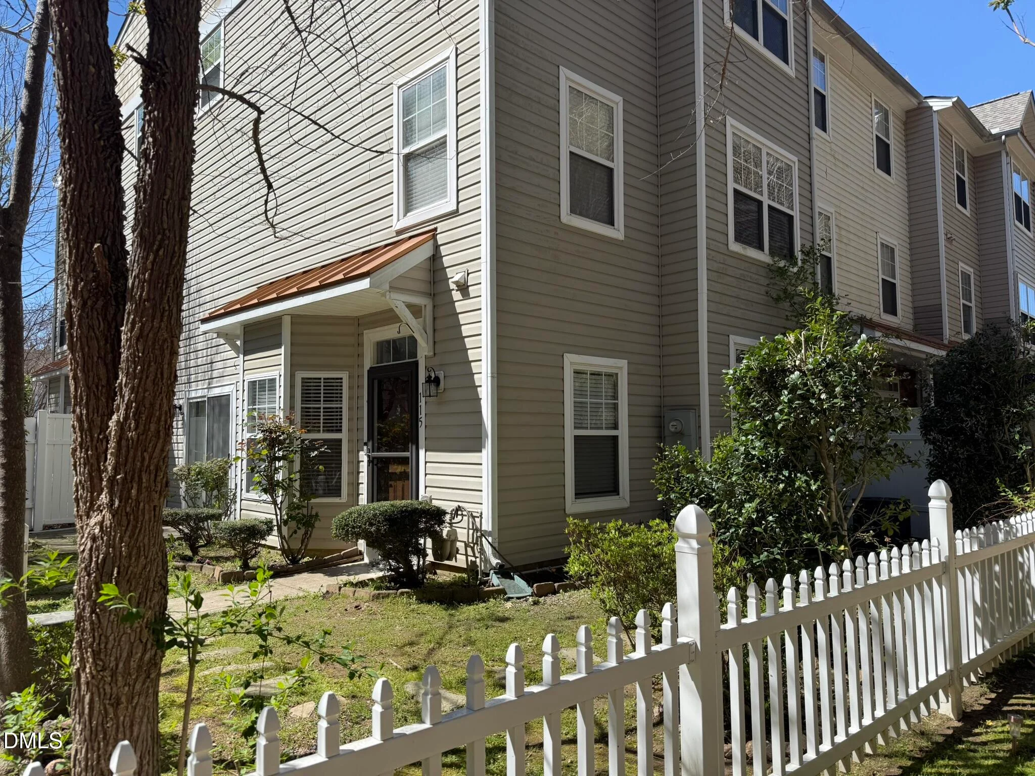 11720 Mezzanine Drive Unit 115