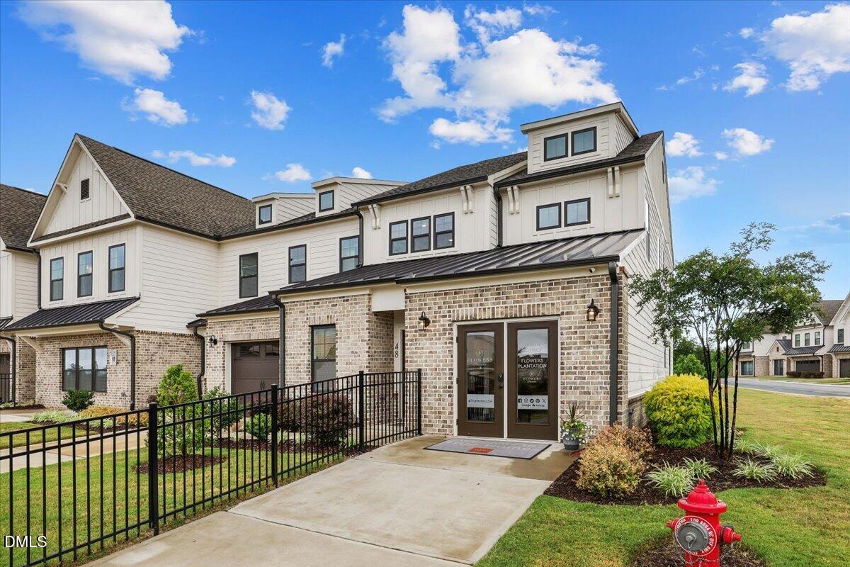 48 Paperwhite Place