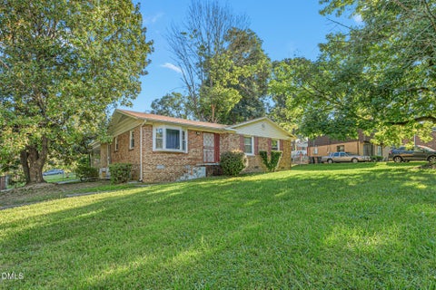 Photo of 2401 Bywood Road, Greensboro, NC 27405 (MLS # 10194058)