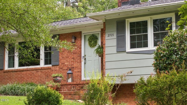 2705 NEWQUAY ST, DURHAM, NC 27705 - Image a2b87d4368249393cd660e8e5295c7dc/754848703