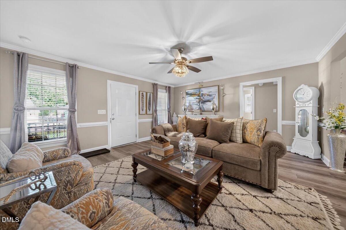 204 Simbelyn Drive