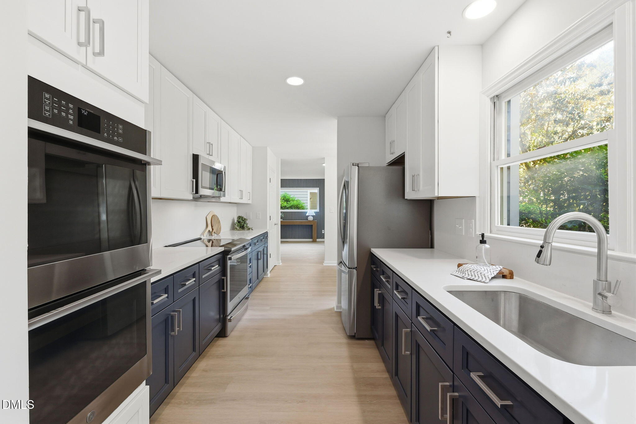 100 Riverbirch Point