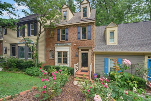 Photo of 1302 Hampshire Court, Raleigh, NC 27612 (MLS # 10188188)