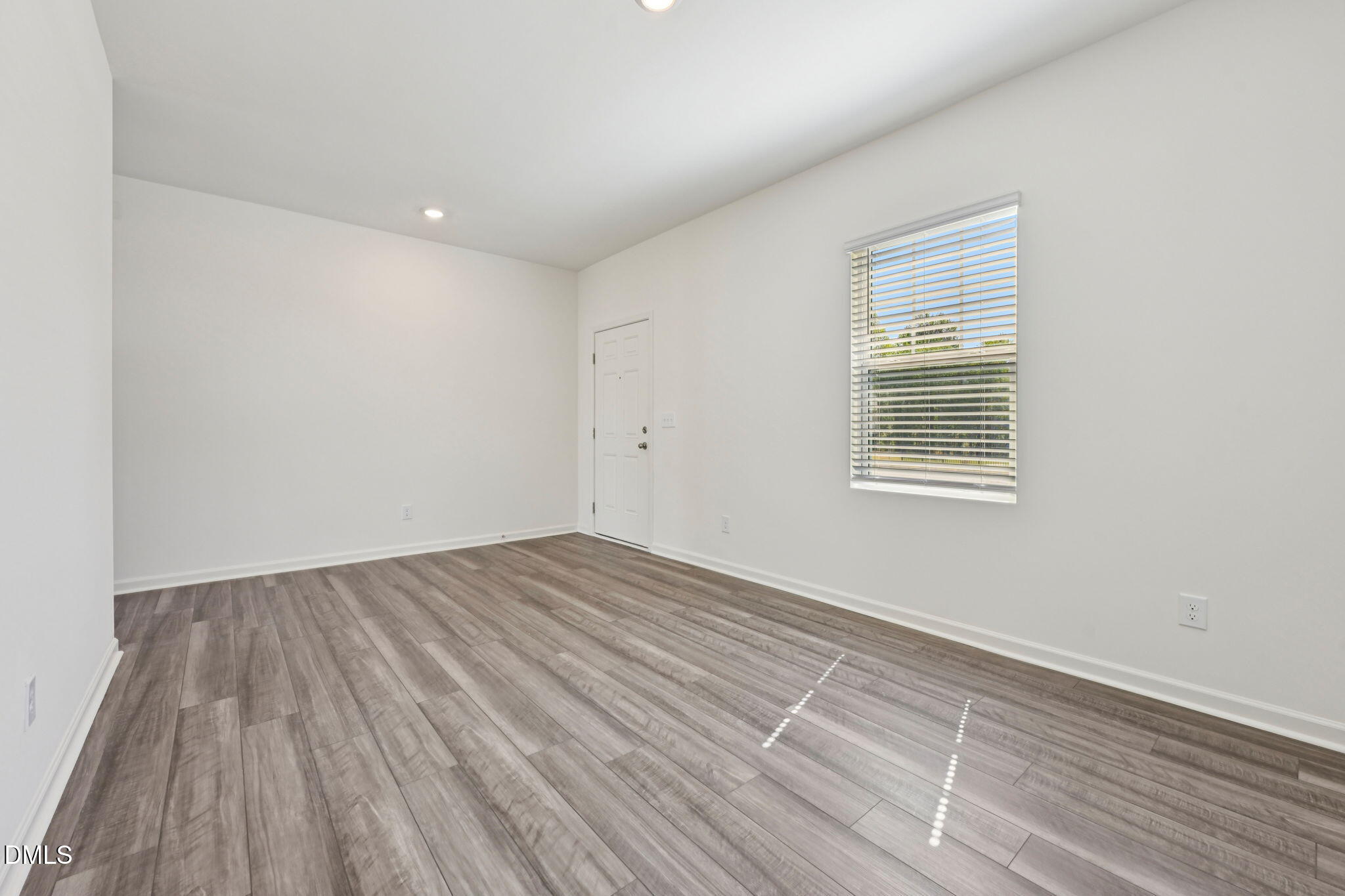 3820 Paragon Place